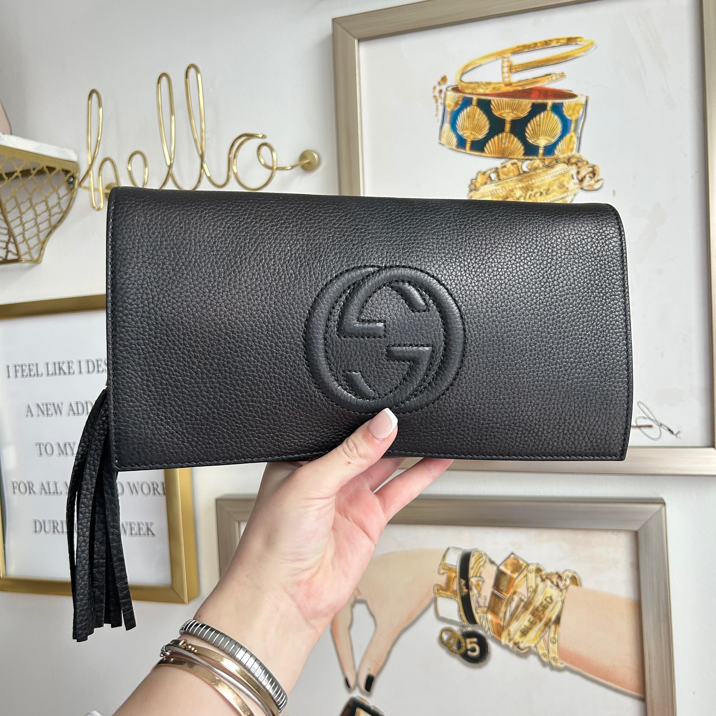 Pre-Owned GUCCI Black Leather Soho Clutch – Valamode