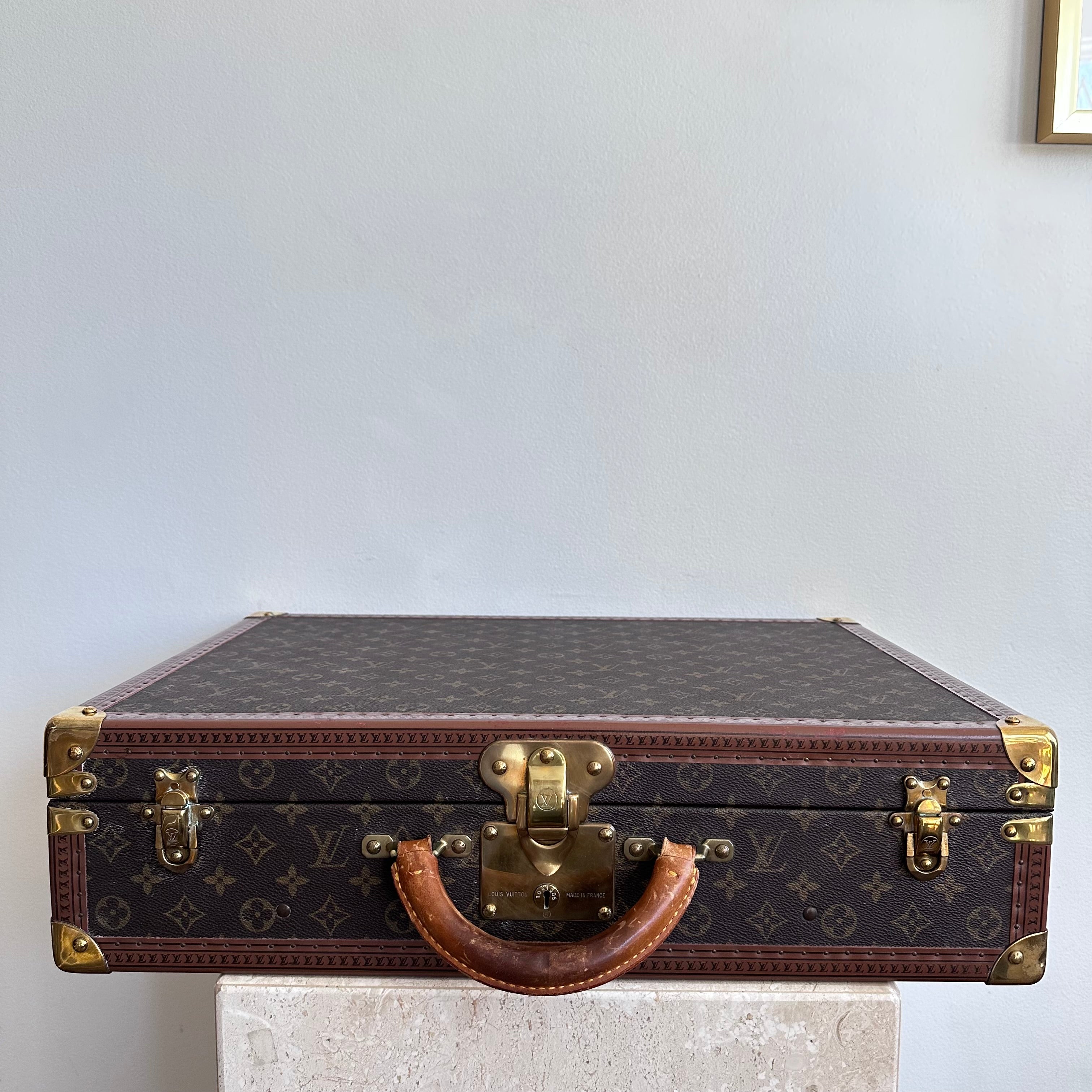 Pre-Owned LOUIS VUITTON Vintage Bisten Hardcase Trunk 55 – Valamode