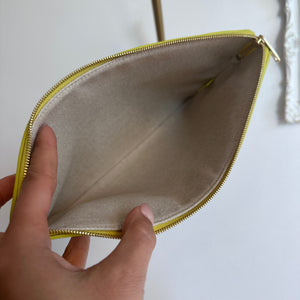 Pre-Owned CELINE Natural/Neon Canvas Pouch/Wristlet