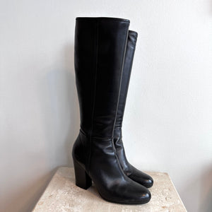 Pre-Owed P Black Knee High Boots Size 38.5