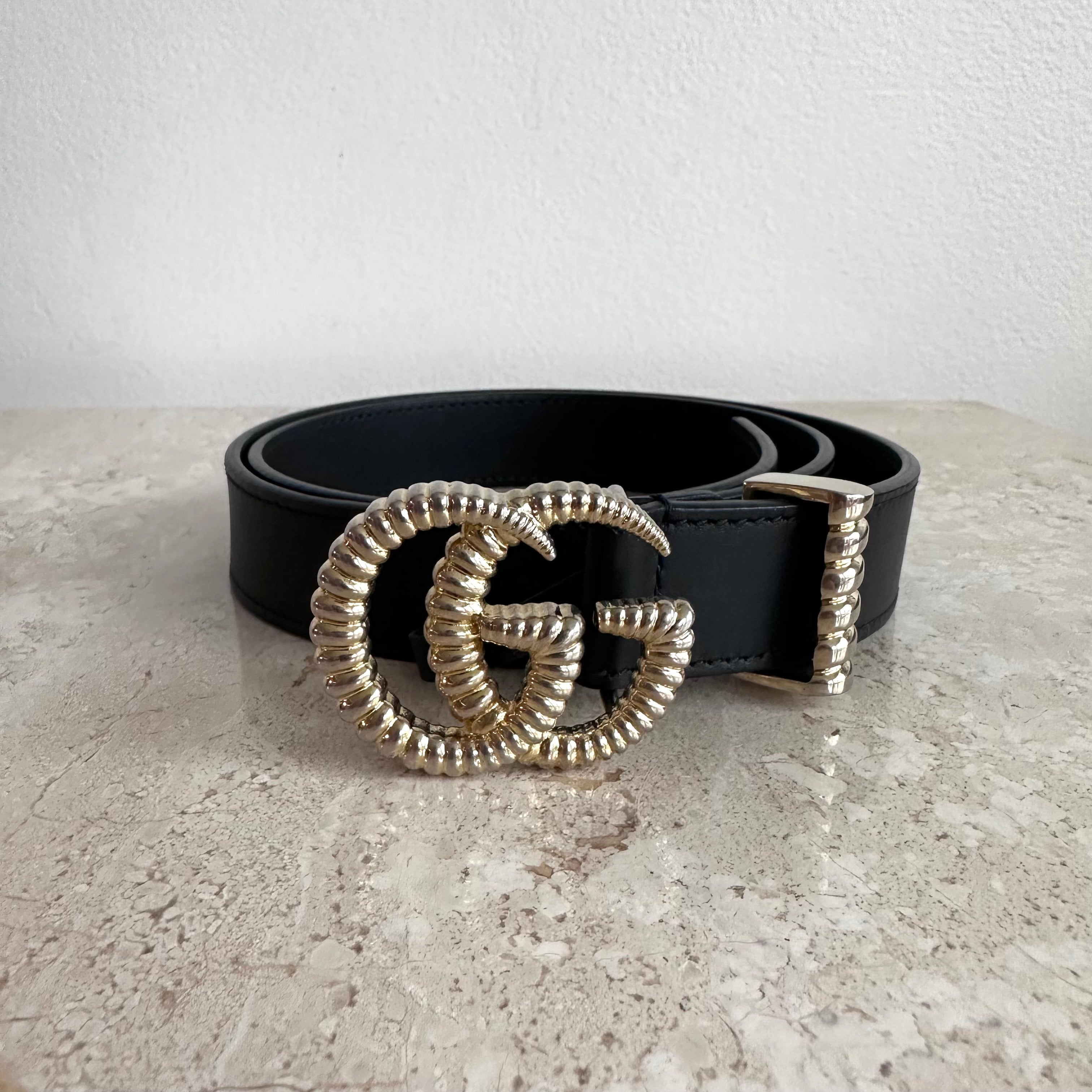 Pre-owned GUCCI Torchon Gold-Tone Belt Size 75/30
