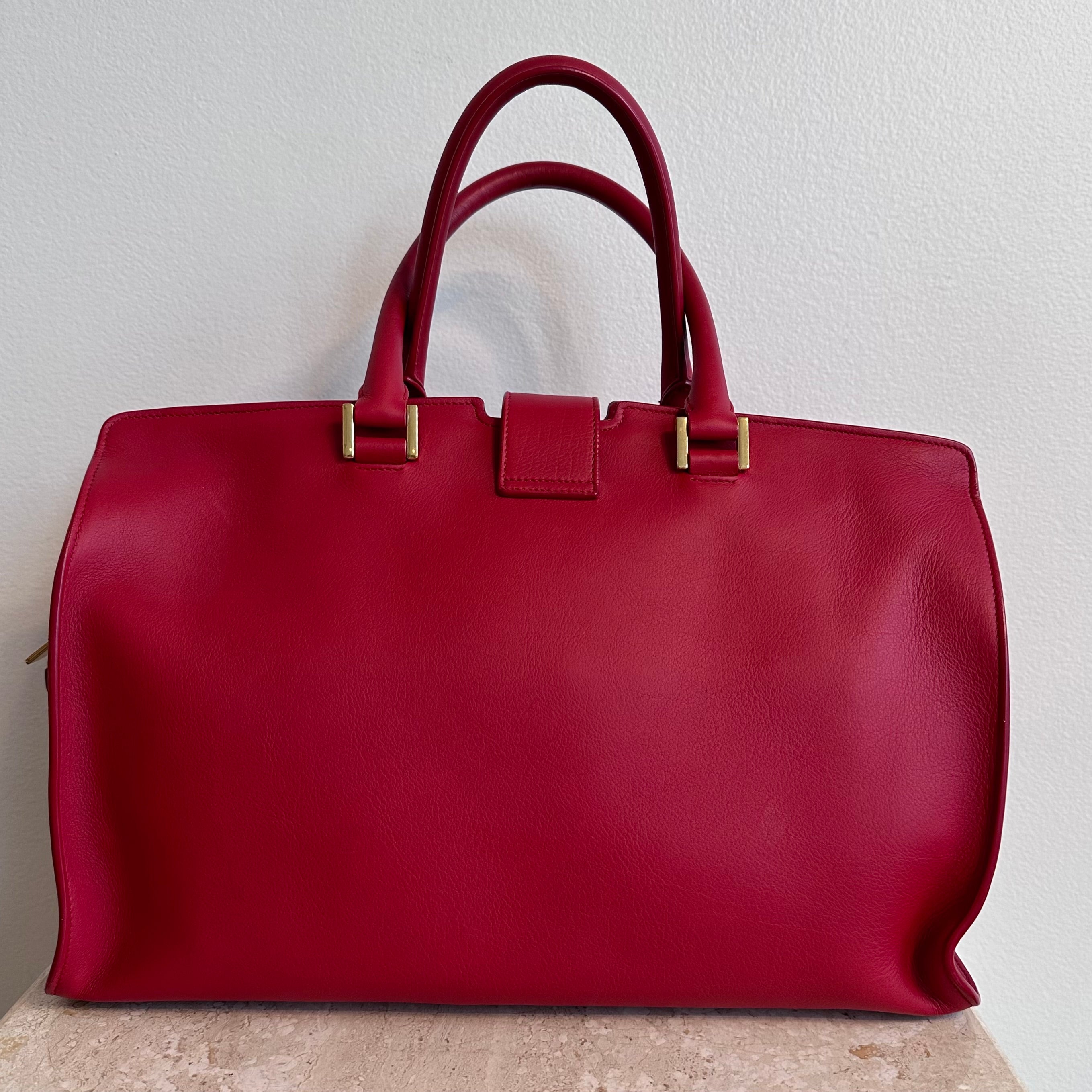 Pre-Owned SAINT LAURENT Red Cabas Chic Medium Tote