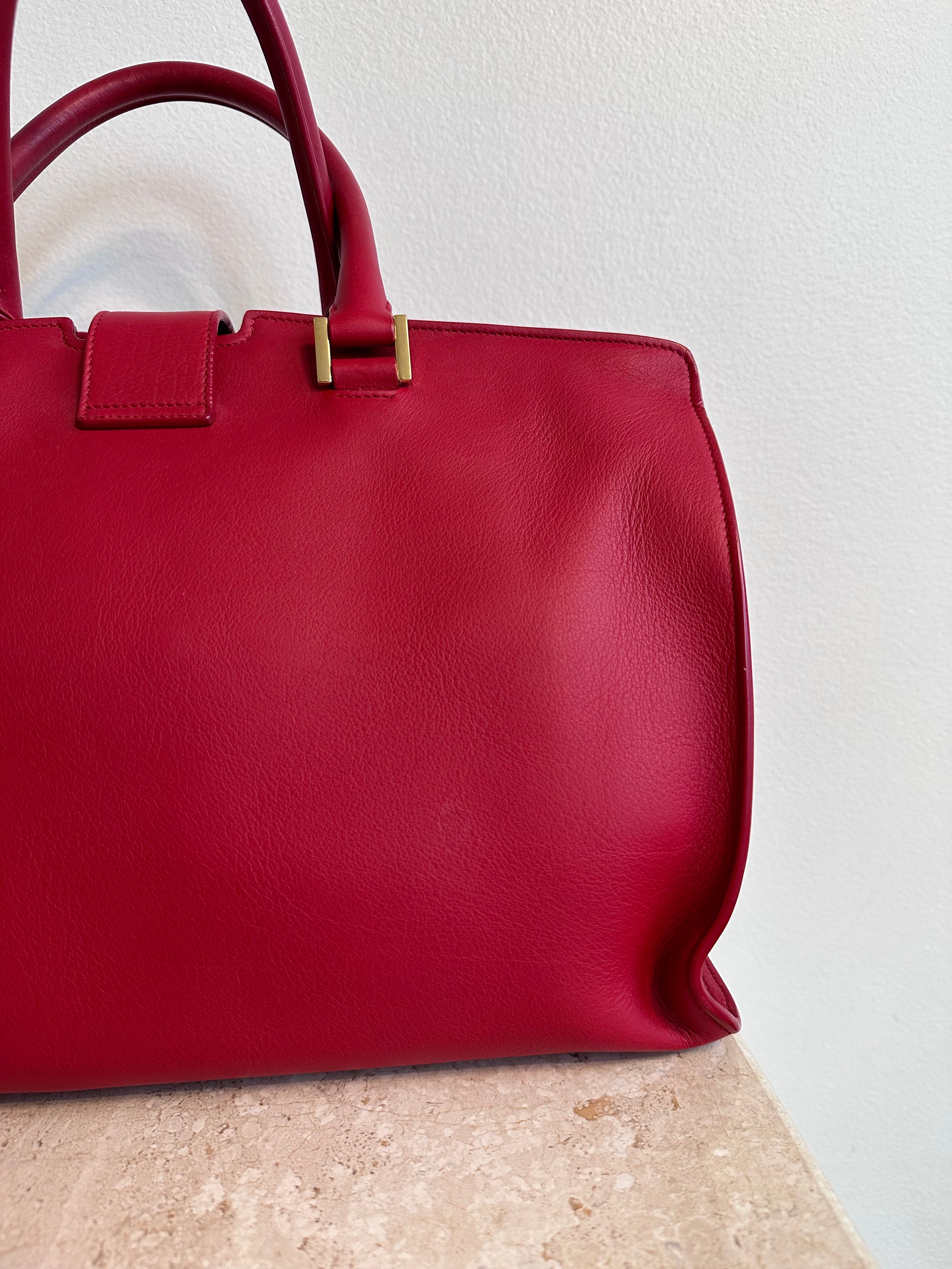 Pre-Owned SAINT LAURENT Red Cabas Chic Medium Tote