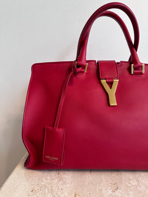 Pre-Owned SAINT LAURENT Red Cabas Chic Medium Tote