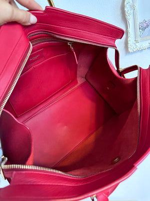 Pre-Owned SAINT LAURENT Red Cabas Chic Medium Tote