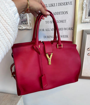 Pre-Owned SAINT LAURENT Red Cabas Chic Medium Tote