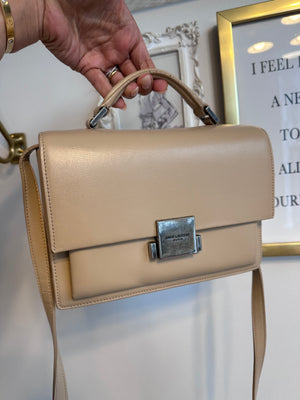Pre-Owned SAINT LAURENT Beige Leather Bellechasse Bag
