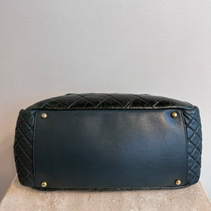 Pre-Owned CHANEL Dark Green Quilted Lambskin Reissue Accordion Flap Bag