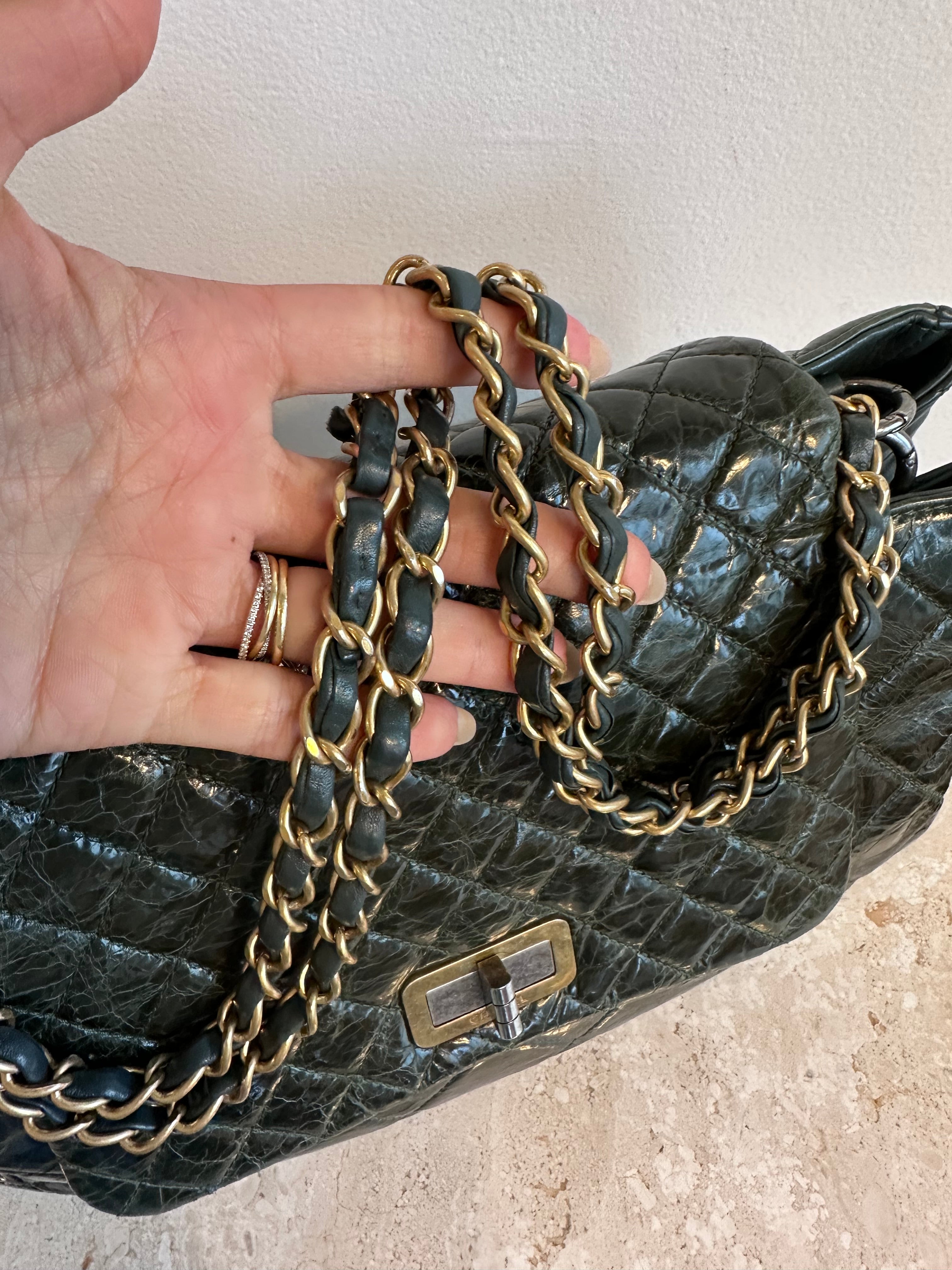 Pre-Owned CHANEL Dark Green Quilted Lambskin Reissue Accordion Flap Bag