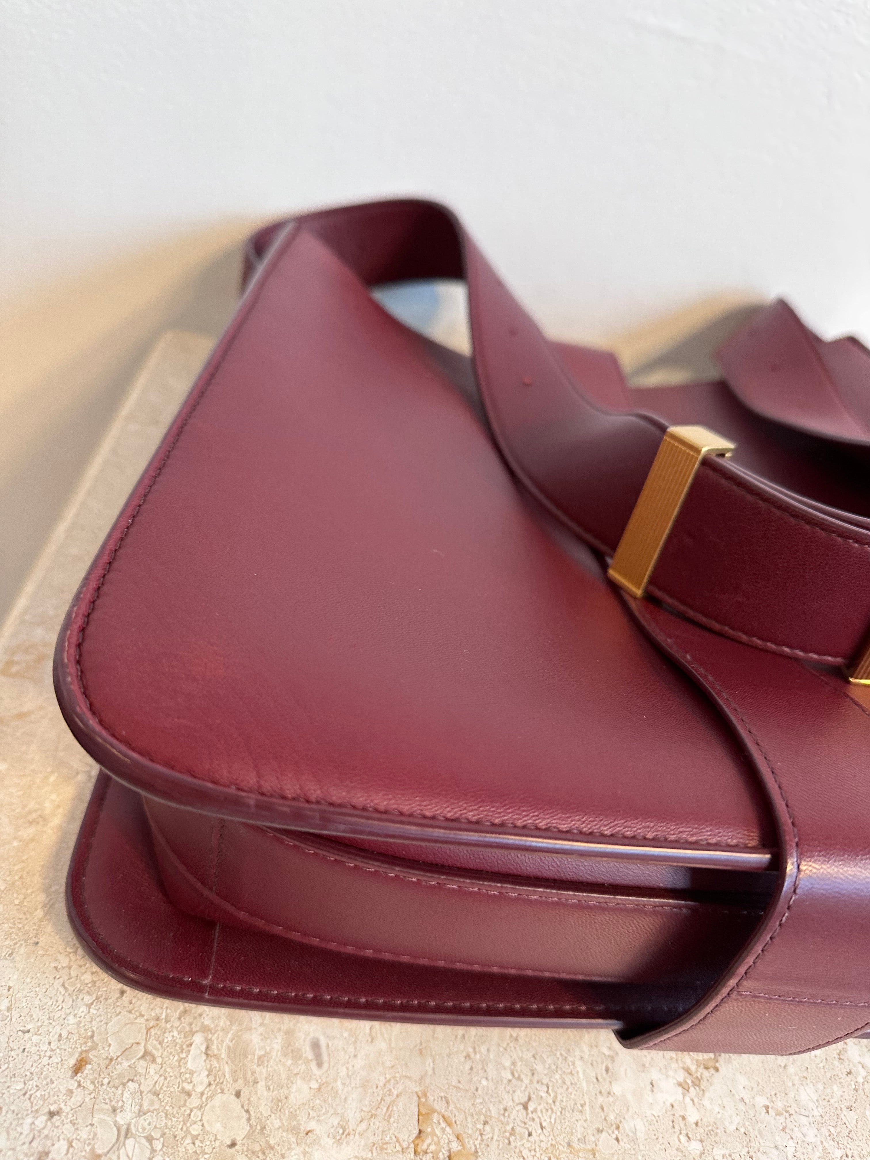 Pre-Owned BOTTEGA VENETA Burgundy Marie Shoulder Bag