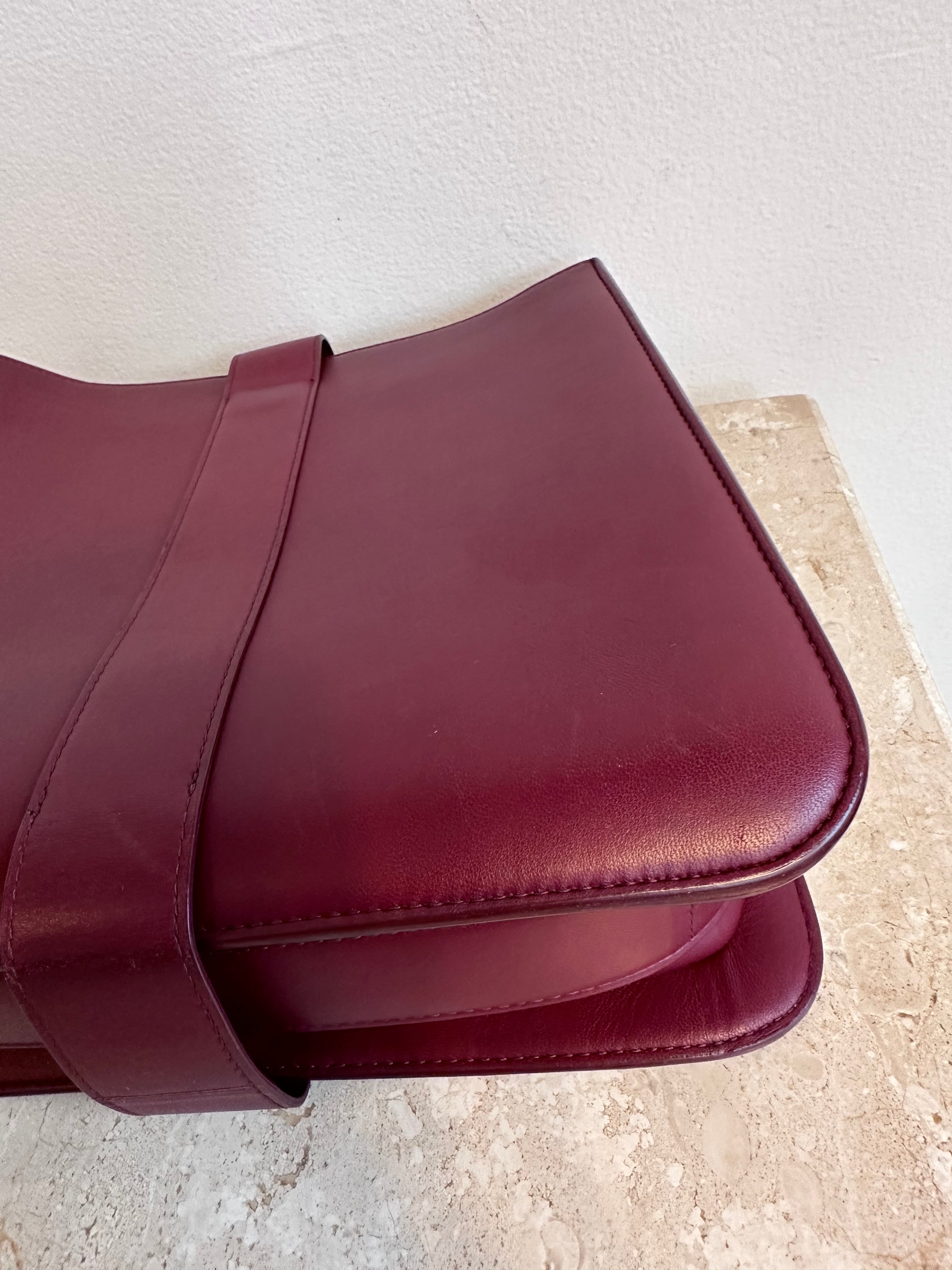 Pre-Owned BOTTEGA VENETA Burgundy Marie Shoulder Bag