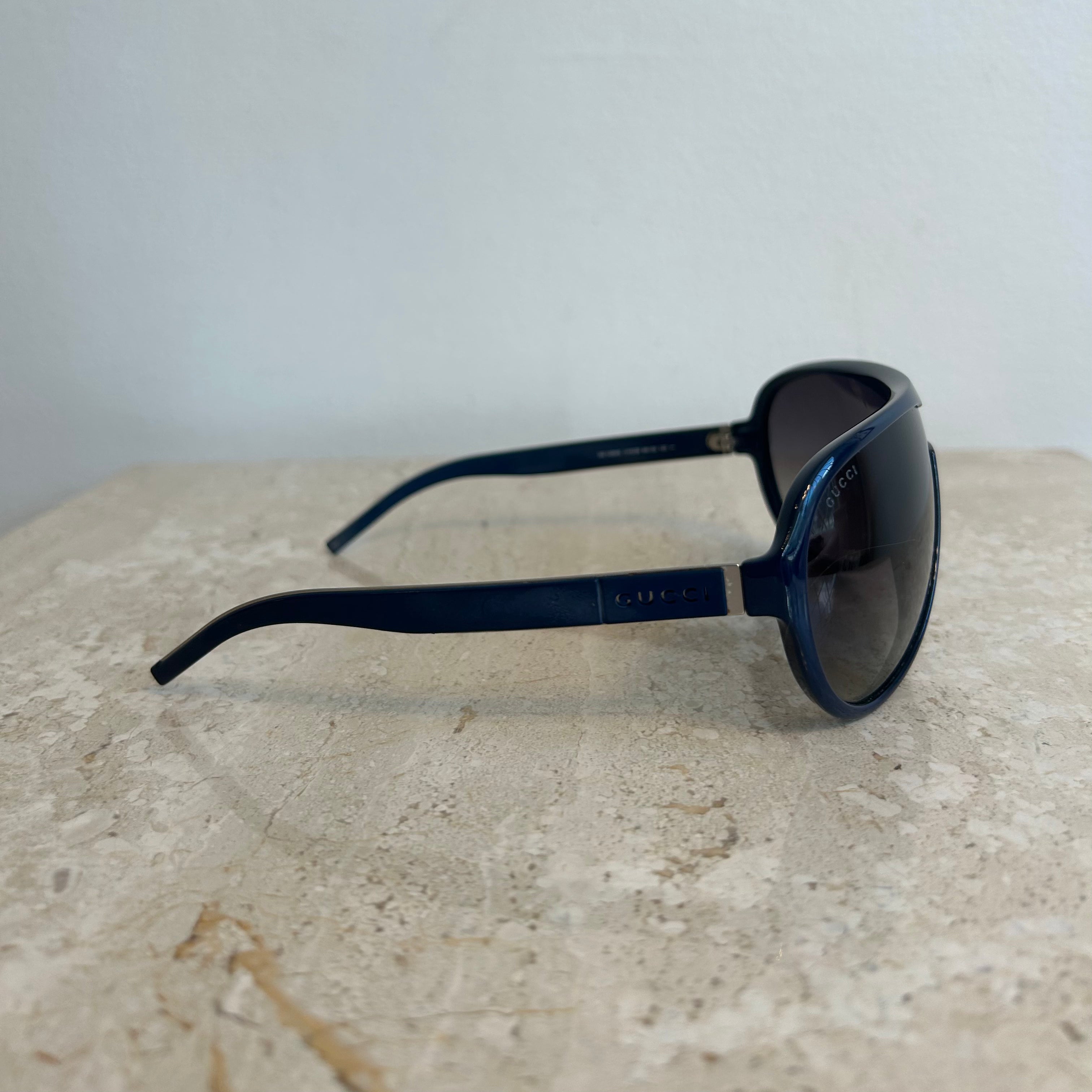Pre-Owned GUCCI 6139/S Blue Matte Aviator Sunglasses