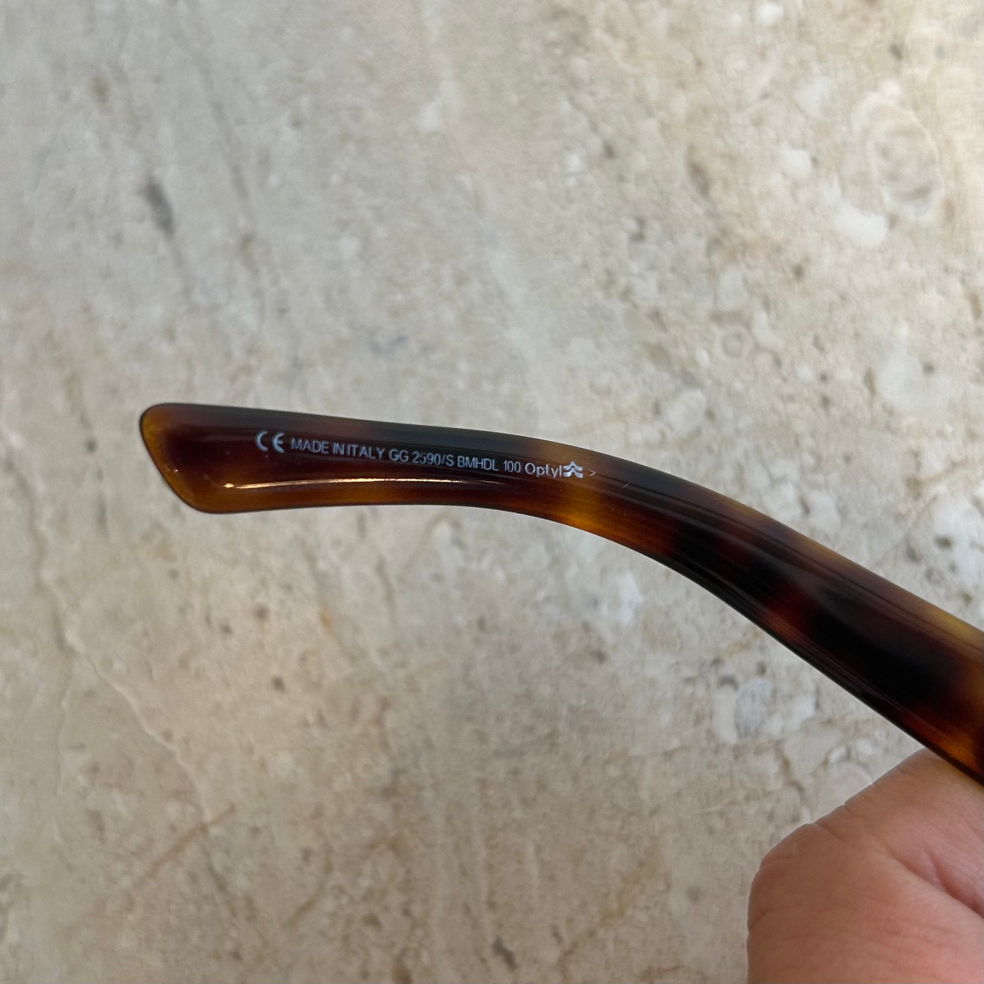 Pre-Owned GUCCI Brown Tortoise Shell Buckle Sunglasses-2590/S