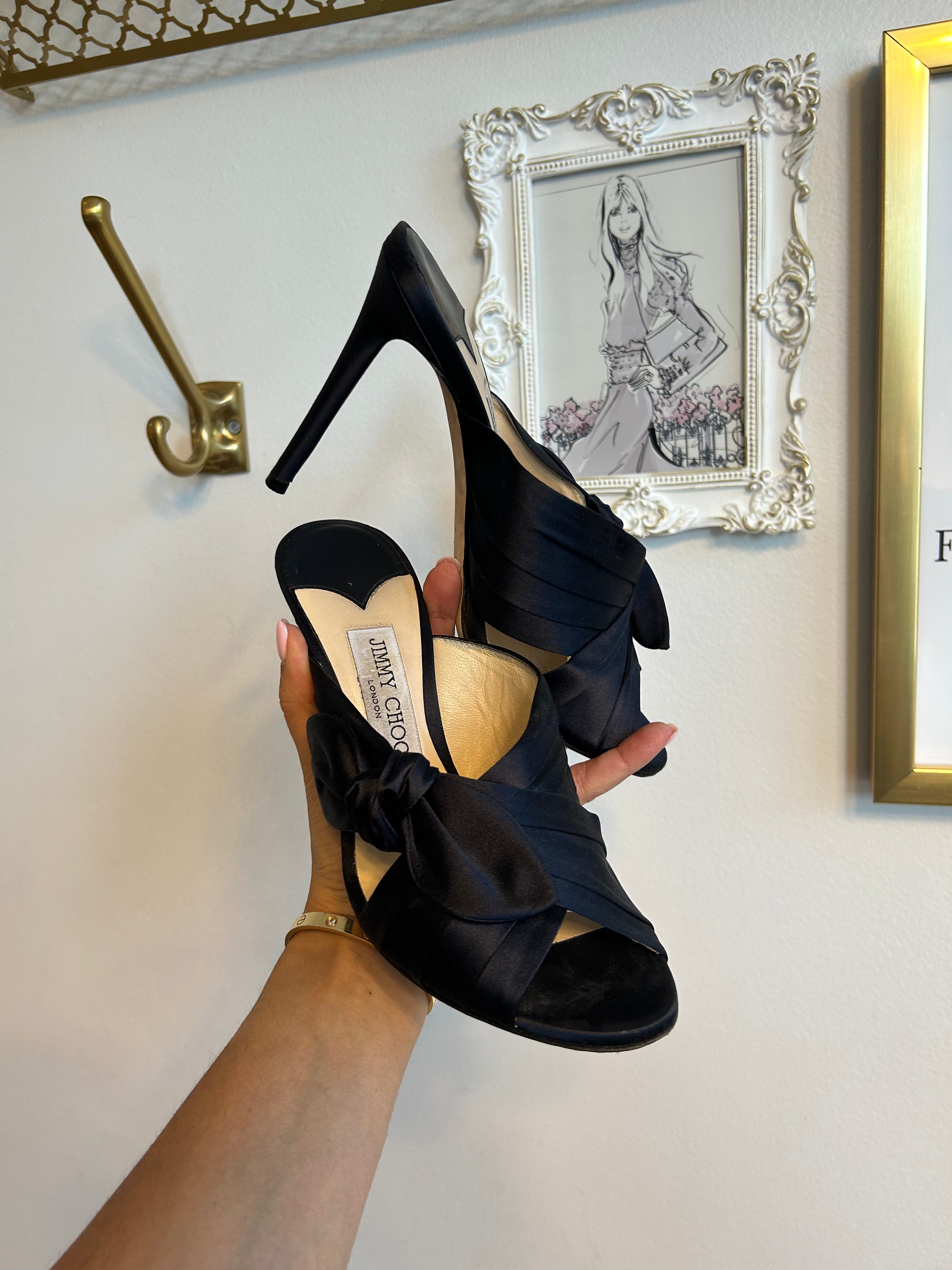 Pre-Owned JIMMY CHOO Navy Satin Keely Sandal 100mm - Size 38.5