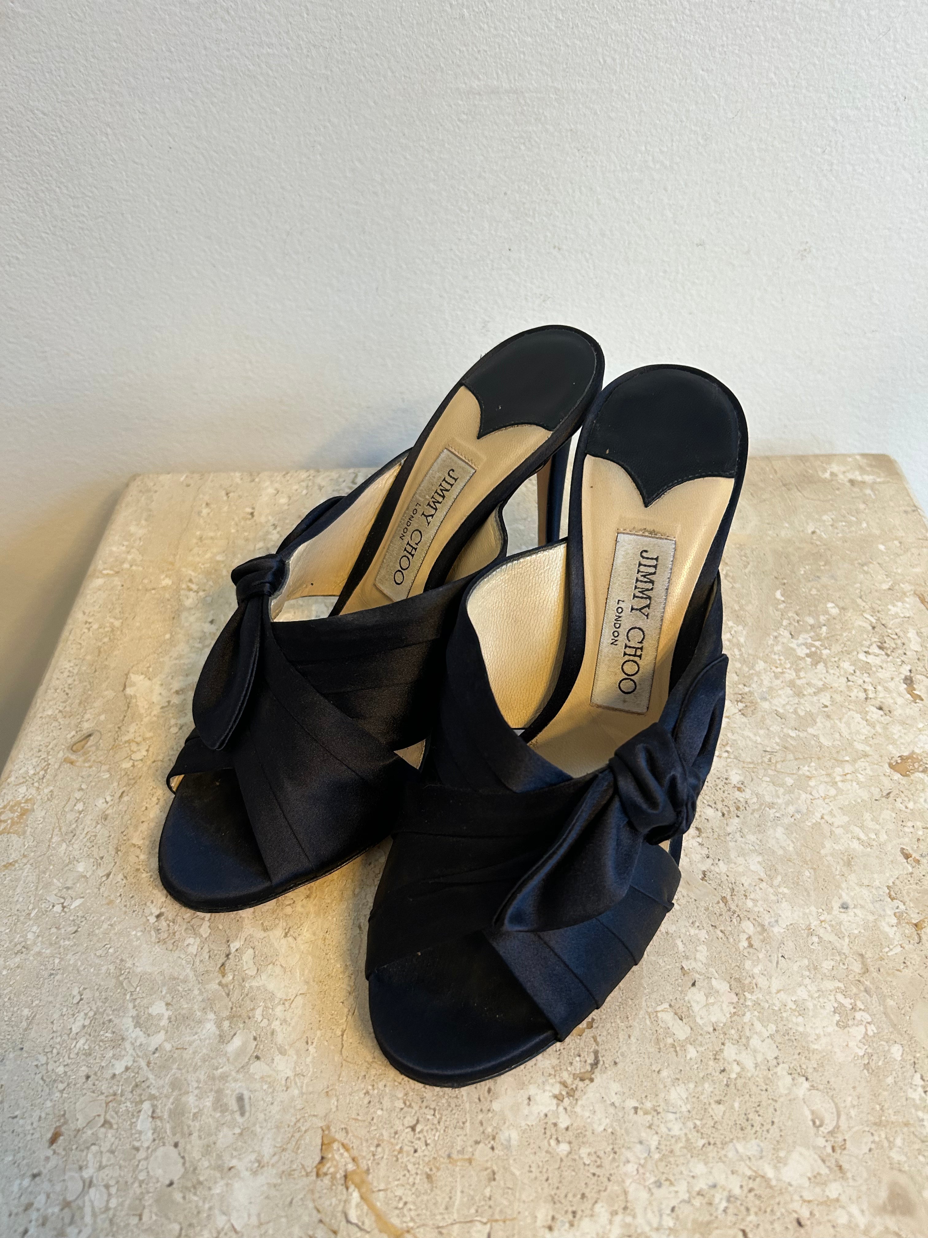 Pre-Owned JIMMY CHOO Navy Satin Keely Sandal 100mm - Size 38.5
