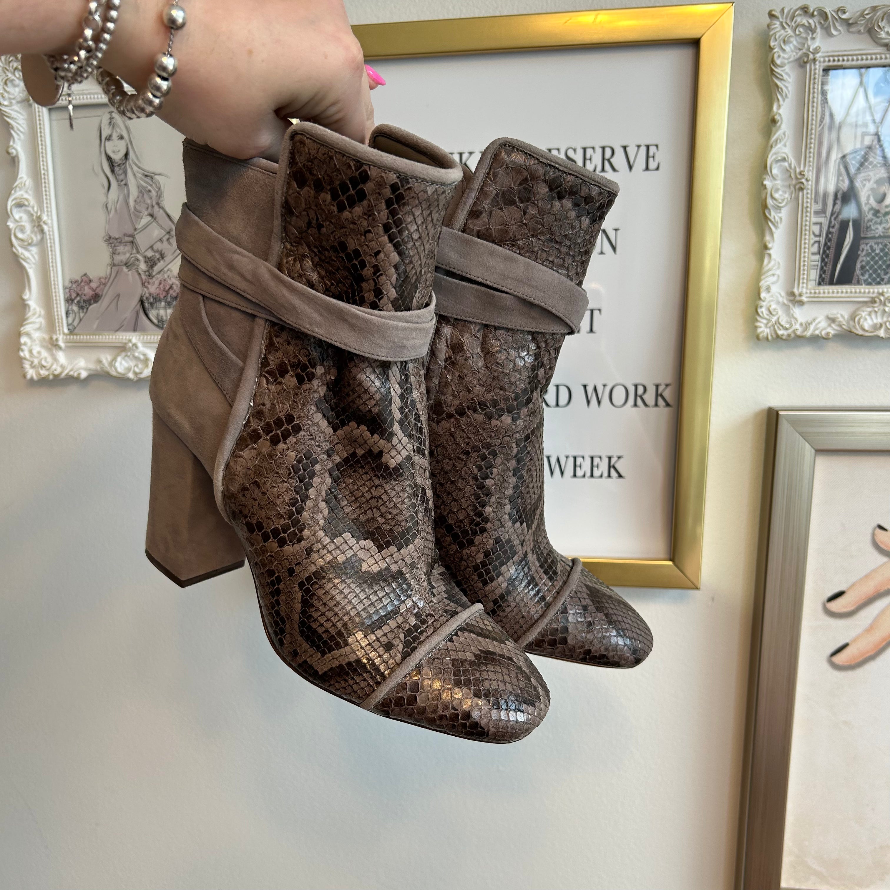 Pre Owned ALEXANDRE BIRMAN Taupe Python Suede Bootie Size 38.5