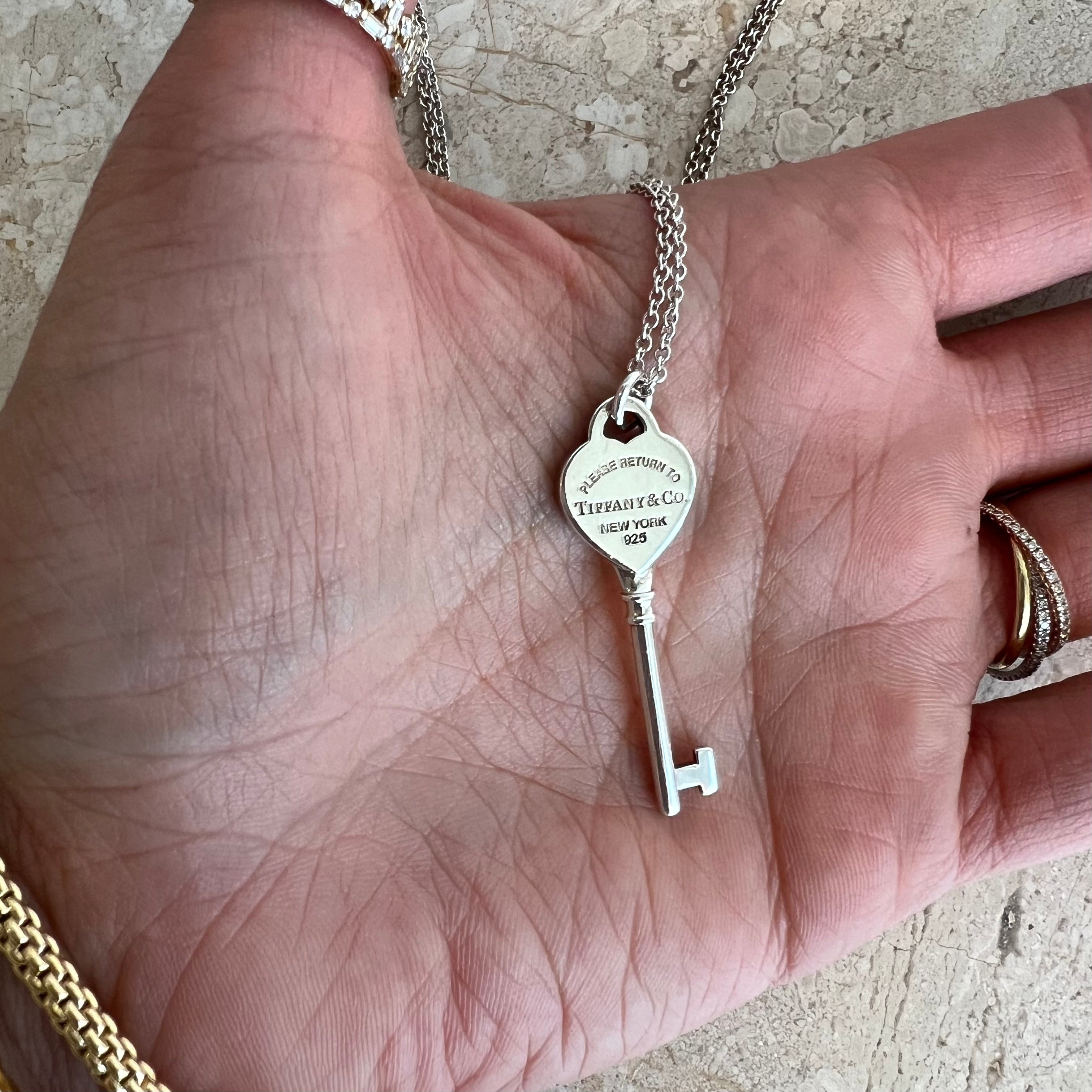 Pre-Owned TIFFANY & CO. Return To Tiffany Heart Key Pendant Necklace