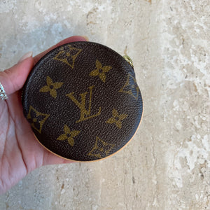 Pre-owned LOUIS VUITTON Monogram Round Coin Purse