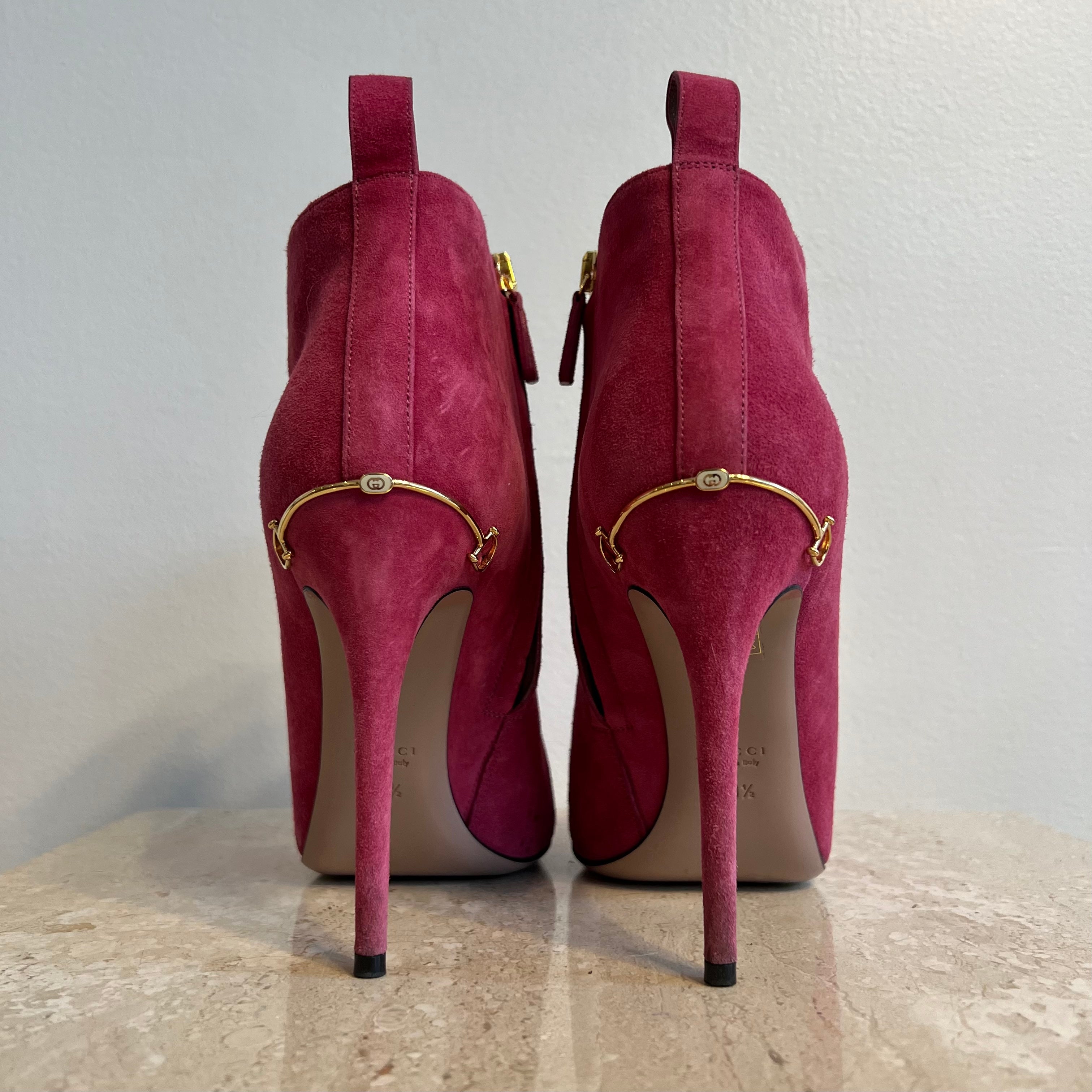 Pre-Owned GUCCI Pink Suede Bootie - Size 38.5