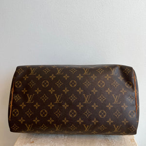 Pre-Owned LOUIS VUITTON Monogram Speedy 35