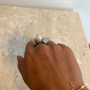 Pre-Owned GUCCI Costume Pearl Ring