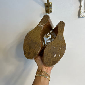 Pre-Owned JIMMY CHOO Gold Leather/Cork Pela Wedge - size  36.5