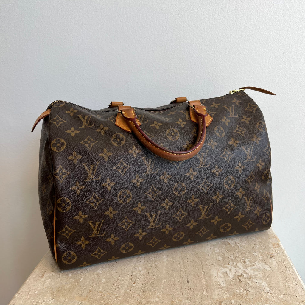 Pre-Owned LOUIS VUITTON Monogram Speedy 35