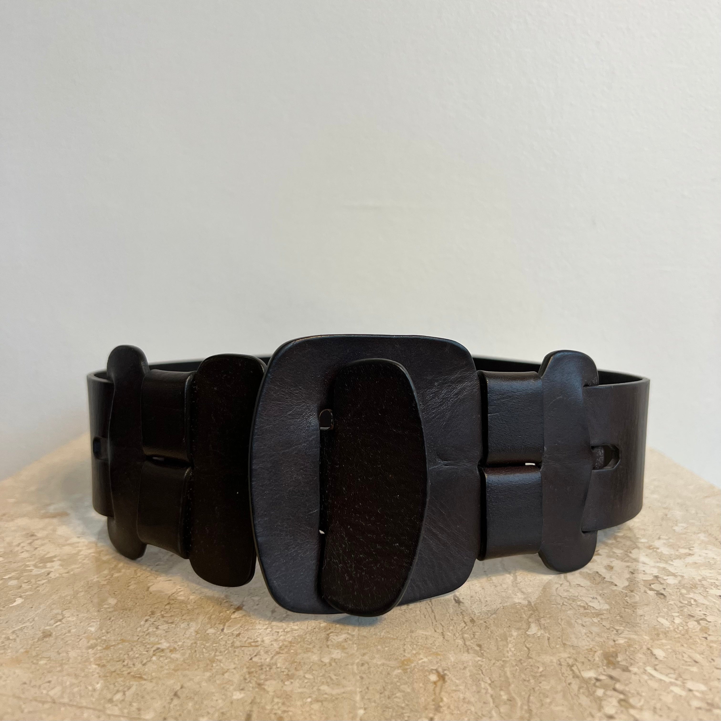 Pre-Owned CHLOE Brown Leather Interlock Belt