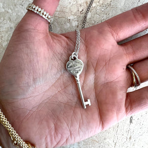 Pre-Owned TIFFANY & CO. Return To Tiffany Heart Key Pendant Necklace