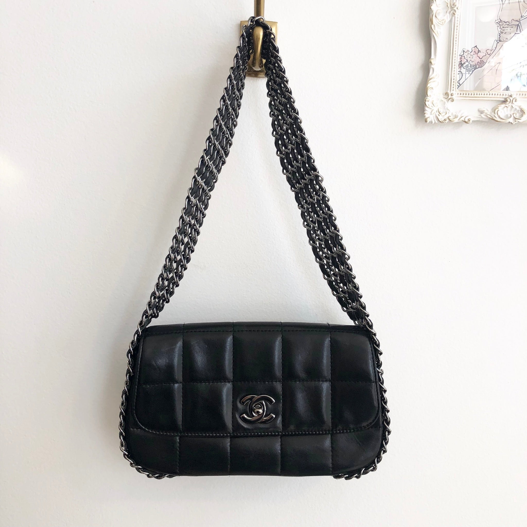 Chanel Chanel Black Quilted Leather 255 9 Shoulder Bag Gold Chain 