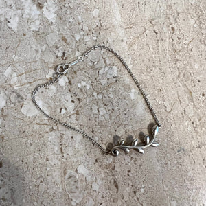 Pre-Owned TIFFANY & CO. Sterling Silver Olive Leaf Vine Bracelet