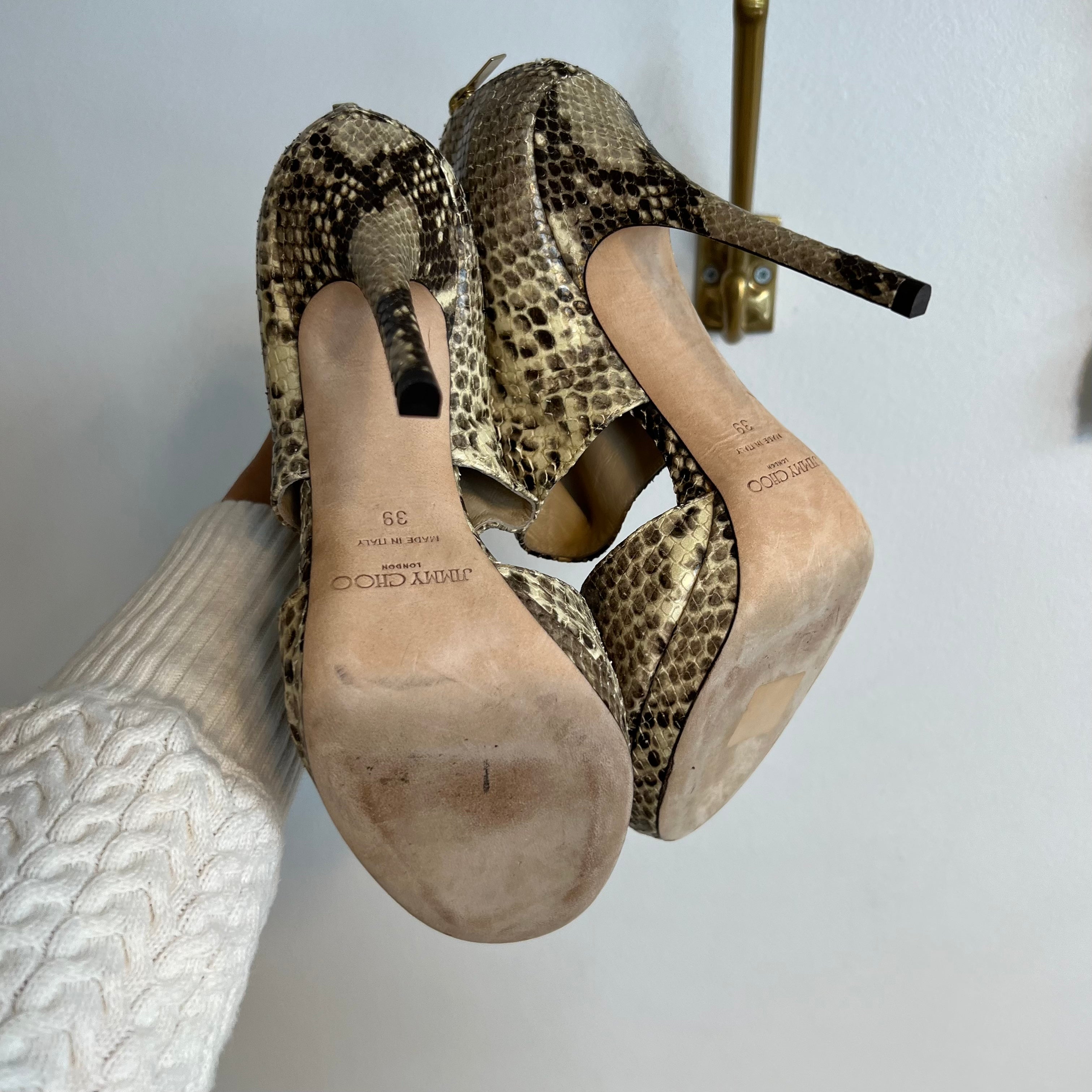 Pre-Owned JIMMY CHOO Python  Full Strap Peep Toe - Size 39