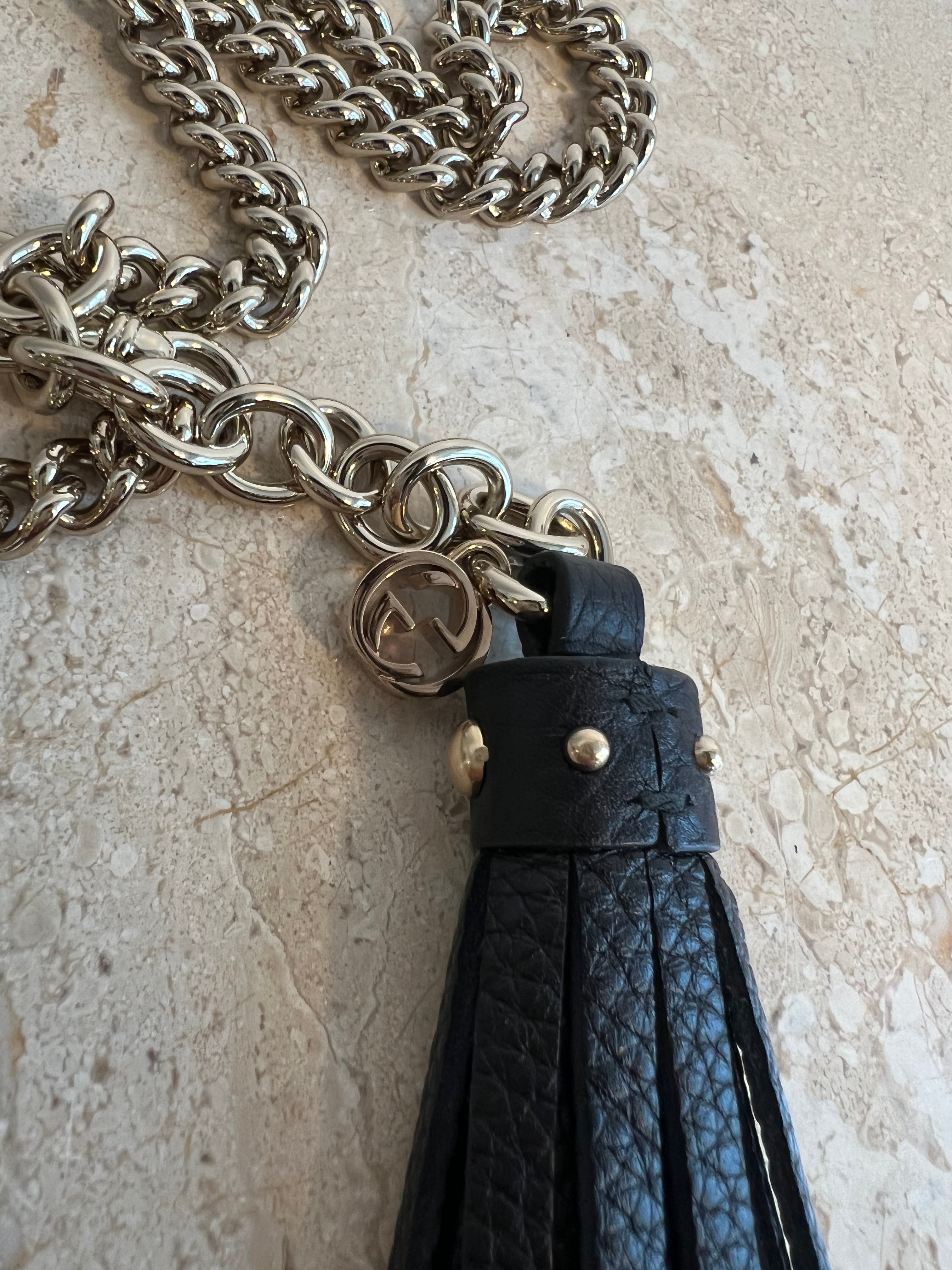 Pre-Owned GUCCI Runway Chain Belt with Black Leather Tassel