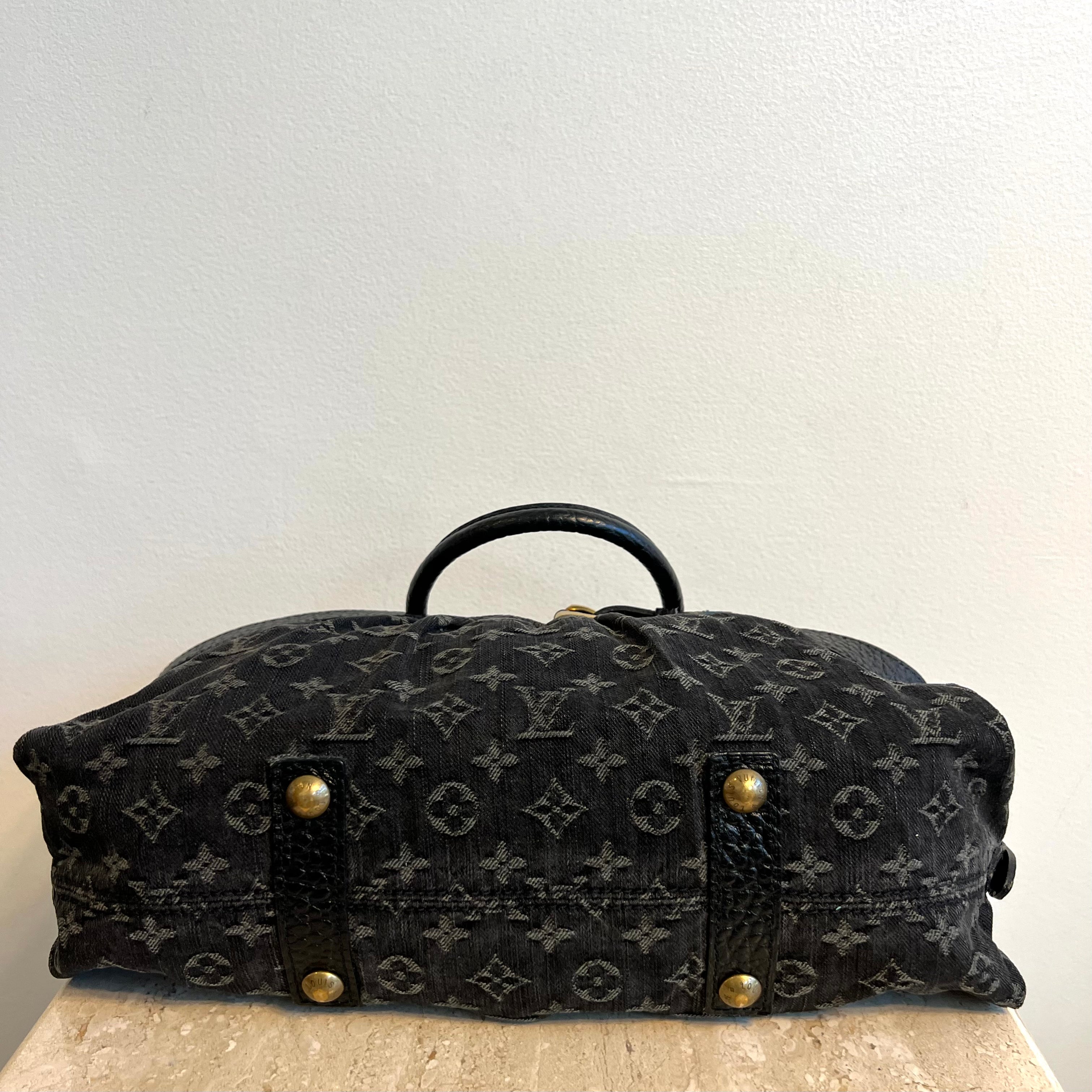 Pre-owned LOUIS VUITTON Monogram Denim Neo Cabby MM
