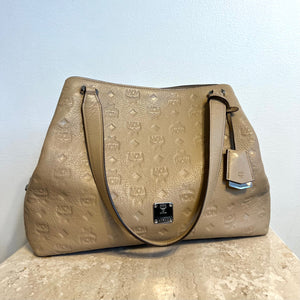 Pre-Owned MCM New Beige Shoulder Bag