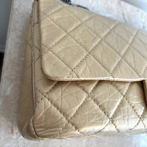 Pre-Owned CHANEL Gold Aged Calfskin Leather Reissue 226 Double Flap