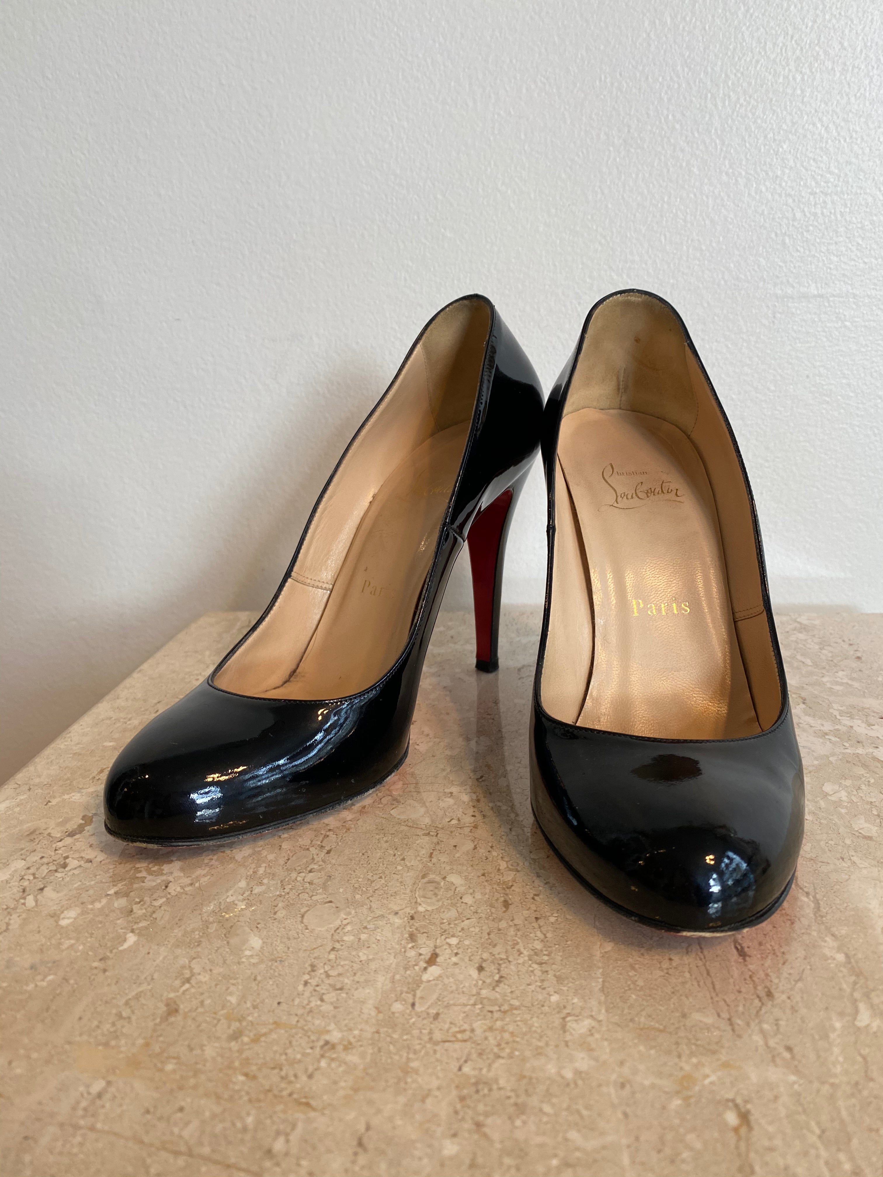 Pre-Owned CHRISTIAN LOUBOUTIN Black Patent Ron Ron 100mm - Size 37.5