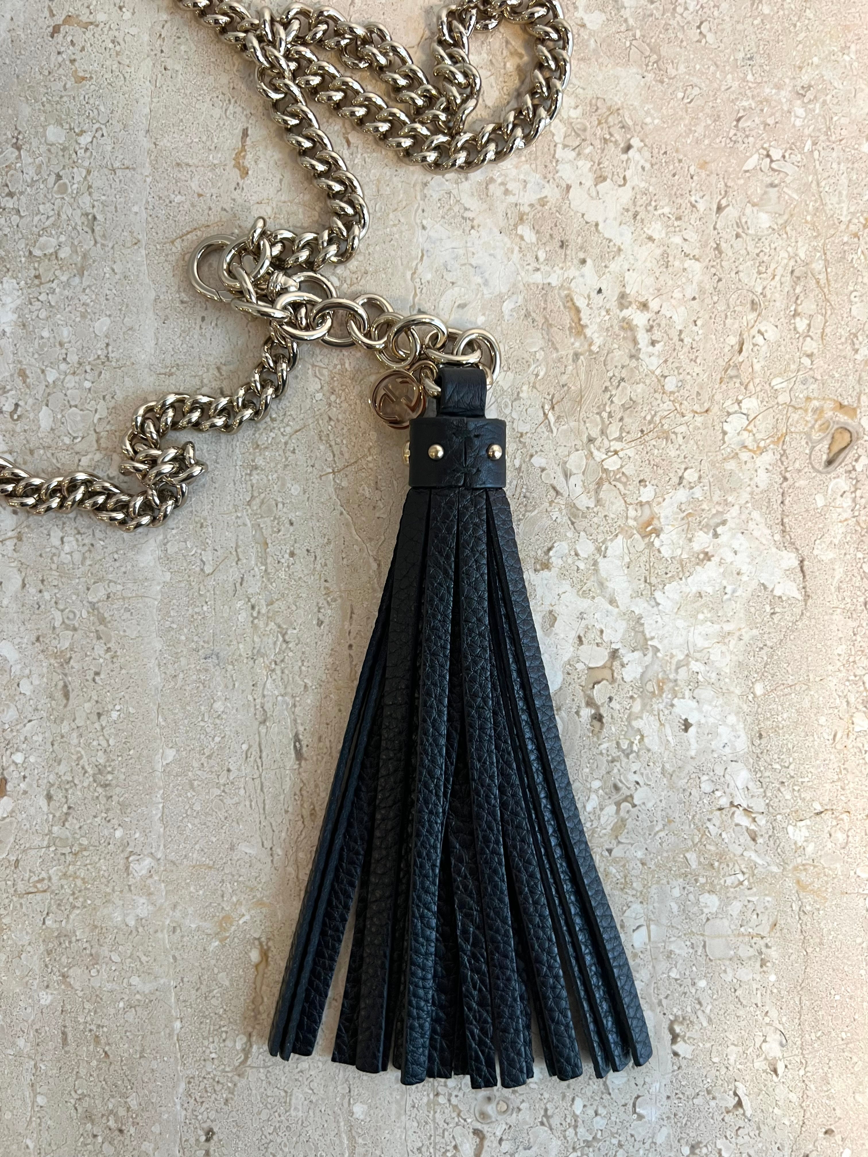 Pre-Owned GUCCI Runway Chain Belt with Black Leather Tassel