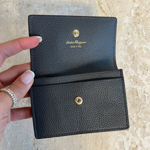 Pre-Owned SALVATORE FERRAGAMO Stromboli Card Case