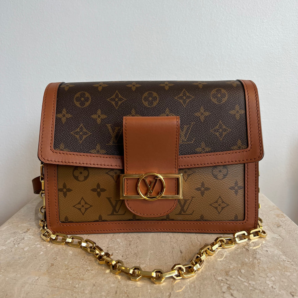 Pre-Owned LOUIS VUITTON Dauphine MM Monogram Handbag