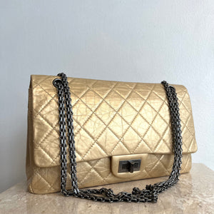 Pre-Owned CHANEL Gold Aged Calfskin Leather Reissue 226 Double Flap