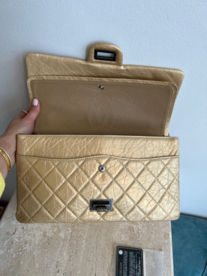 Pre-Owned CHANEL Gold Aged Calfskin Leather Reissue 226 Double Flap