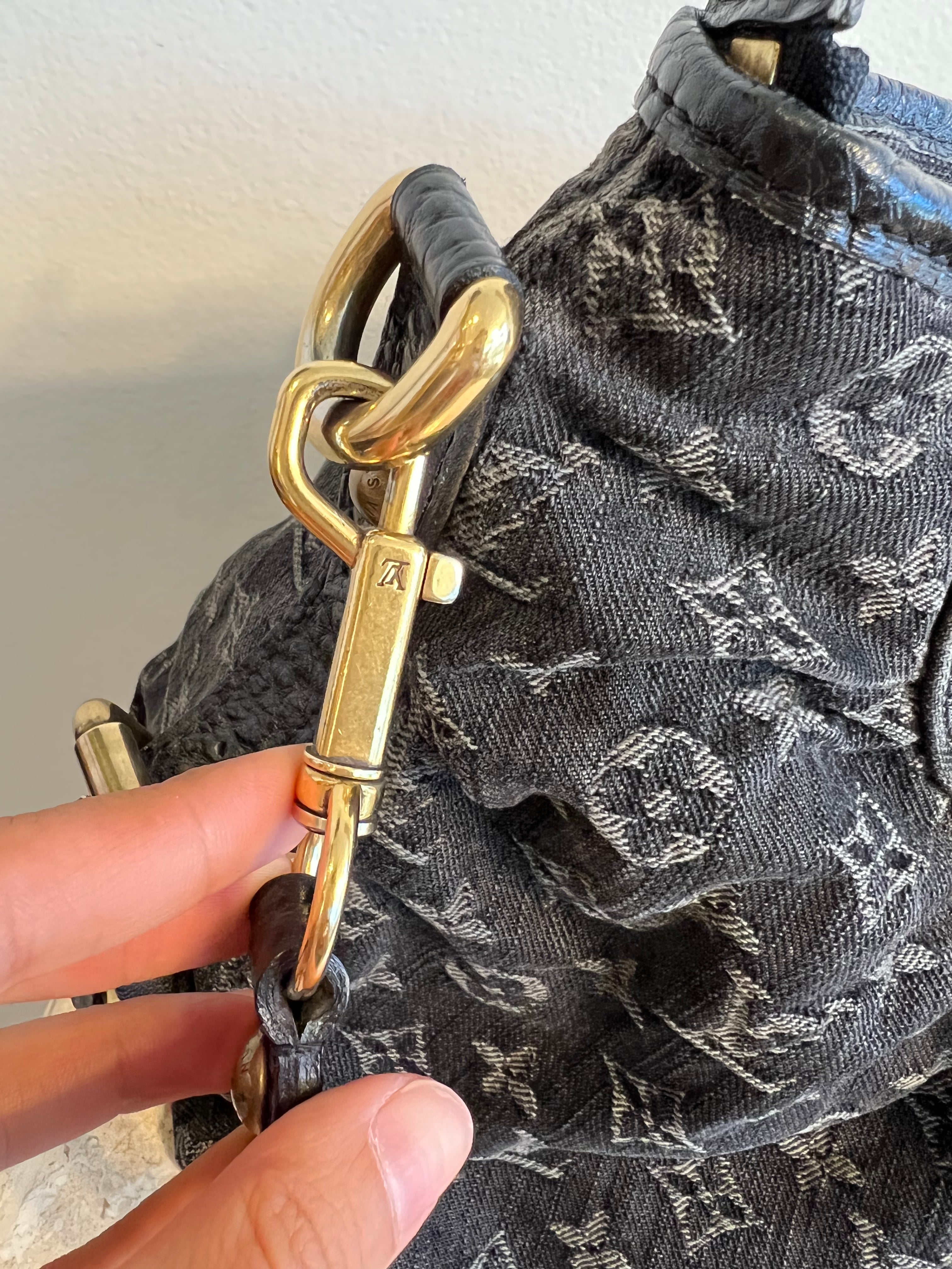 Pre-owned LOUIS VUITTON Monogram Denim Neo Cabby MM