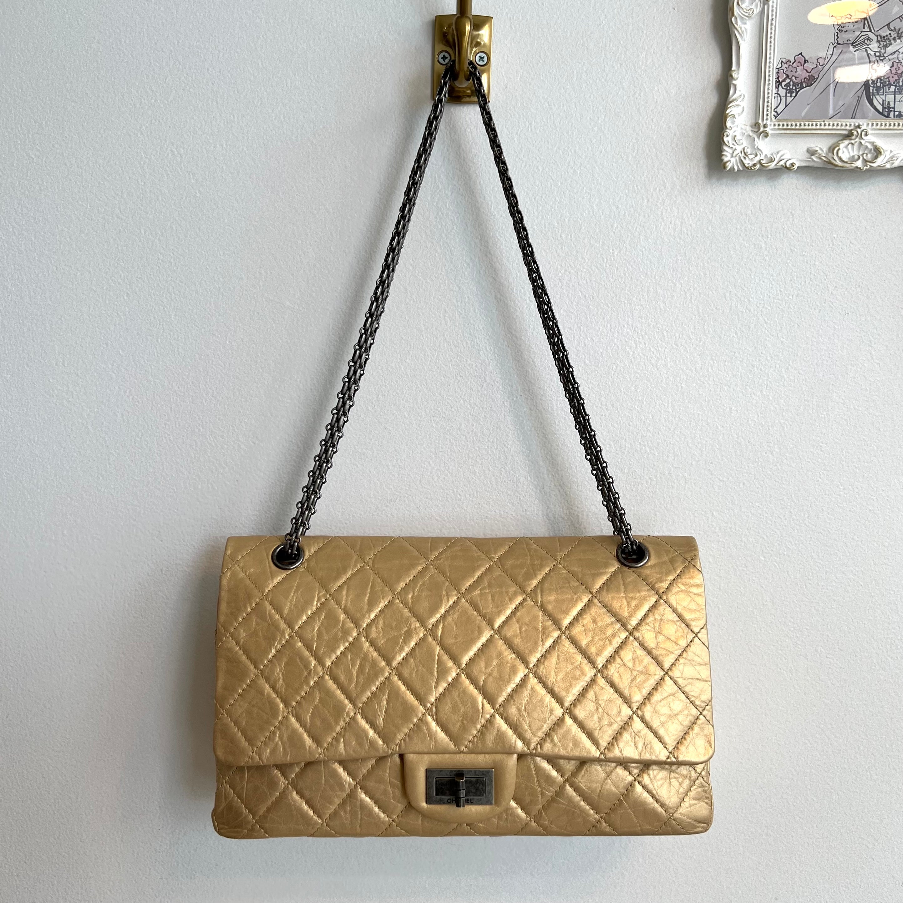 Pre-Owned CHANEL Gold Aged Calfskin Leather Reissue 226 Double Flap