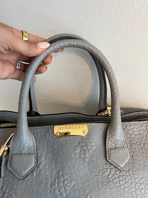Pre-Owned BURBERRY Grey Dewberry Tote