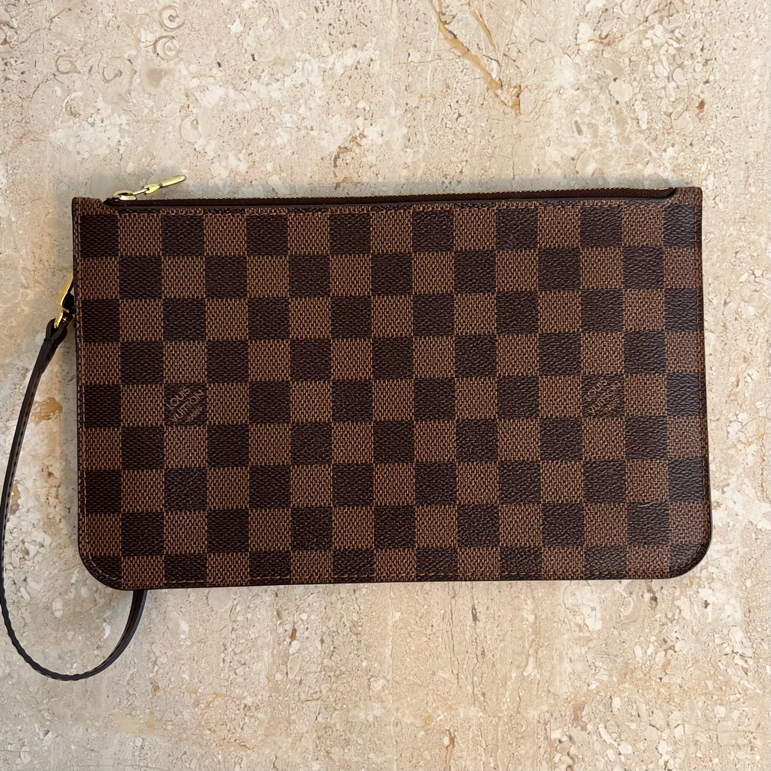 Pre-Owned LOUIS VUITTON Damier Ebene Neverfull Pochette – Valamode