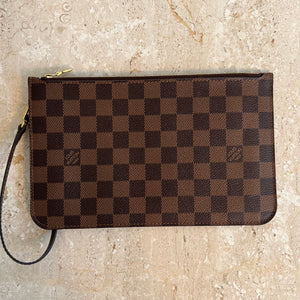 Louis Vuitton Damier Ebene Neverfull Pochette Wristlet Bag 44lk84 For Sale  at 1stDibs