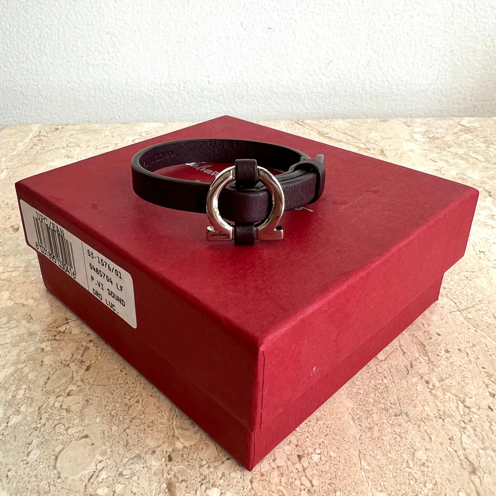 Pre-Owned SALVATORE FERRAGAMO  Burgundy Leather Gancini Bracelet