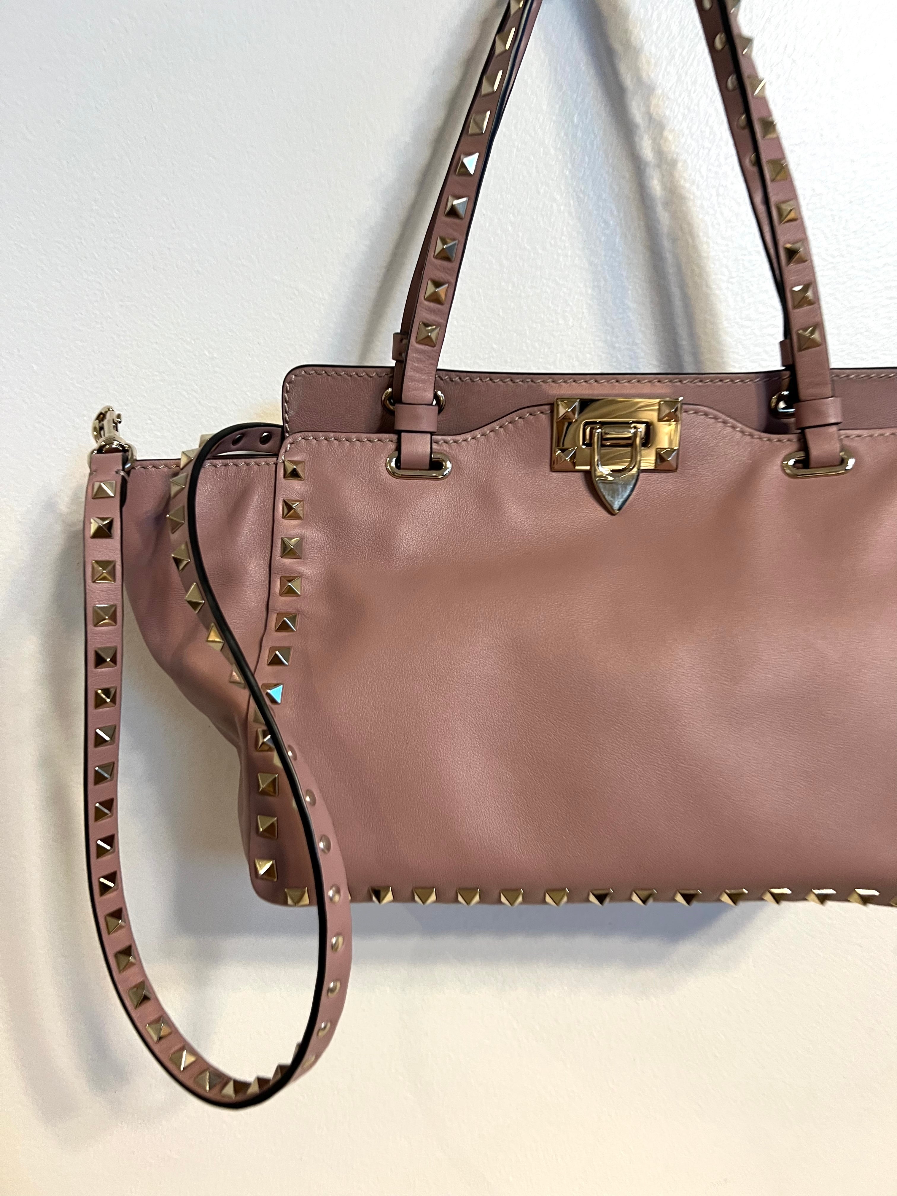 Pre-owned VALENTINO Small Rockstud Tote in Poudre