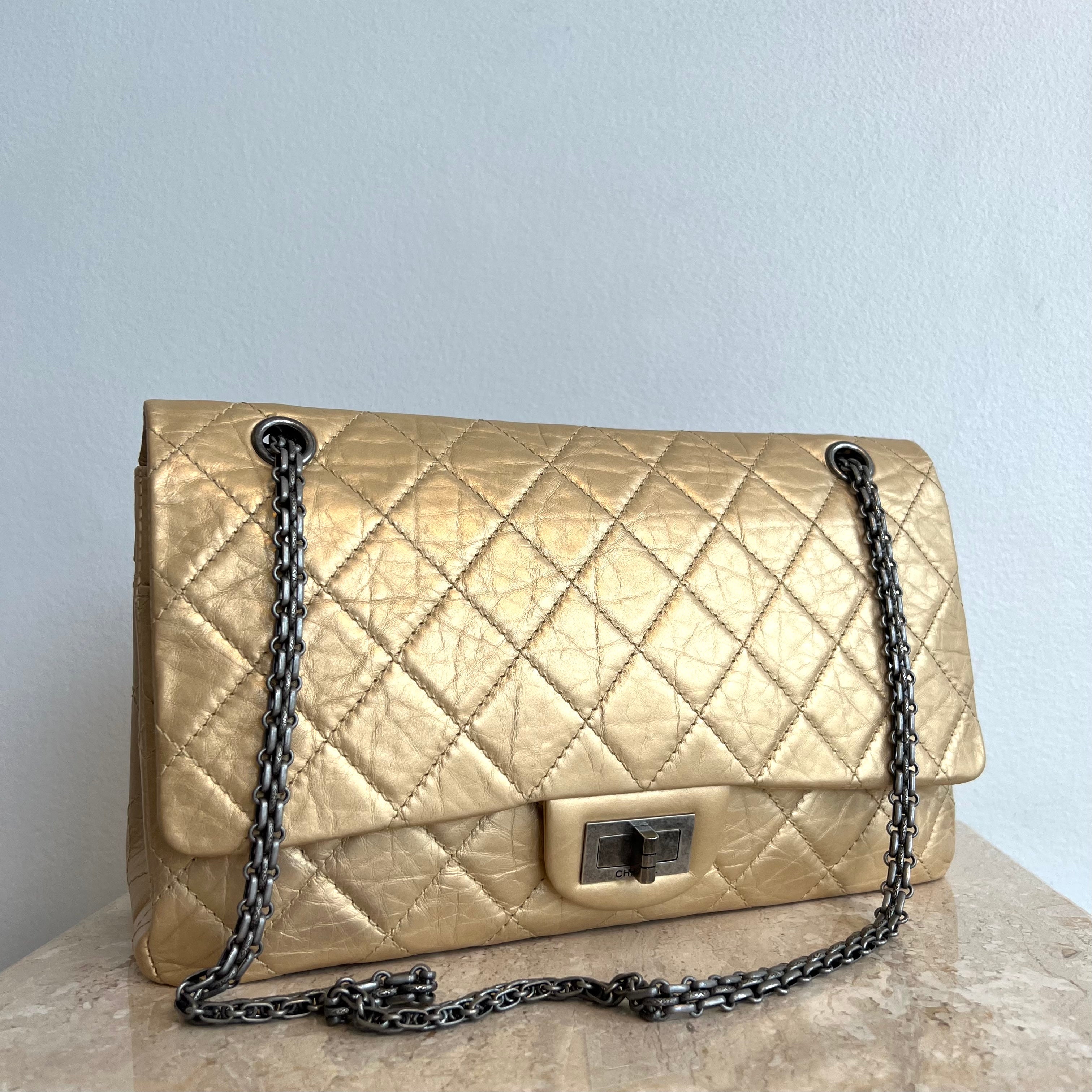 Pre-Owned CHANEL Gold Aged Calfskin Leather Reissue 226 Double